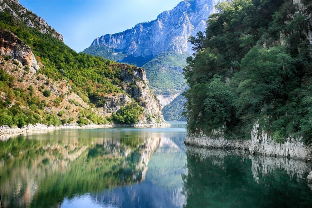 Lac Koman